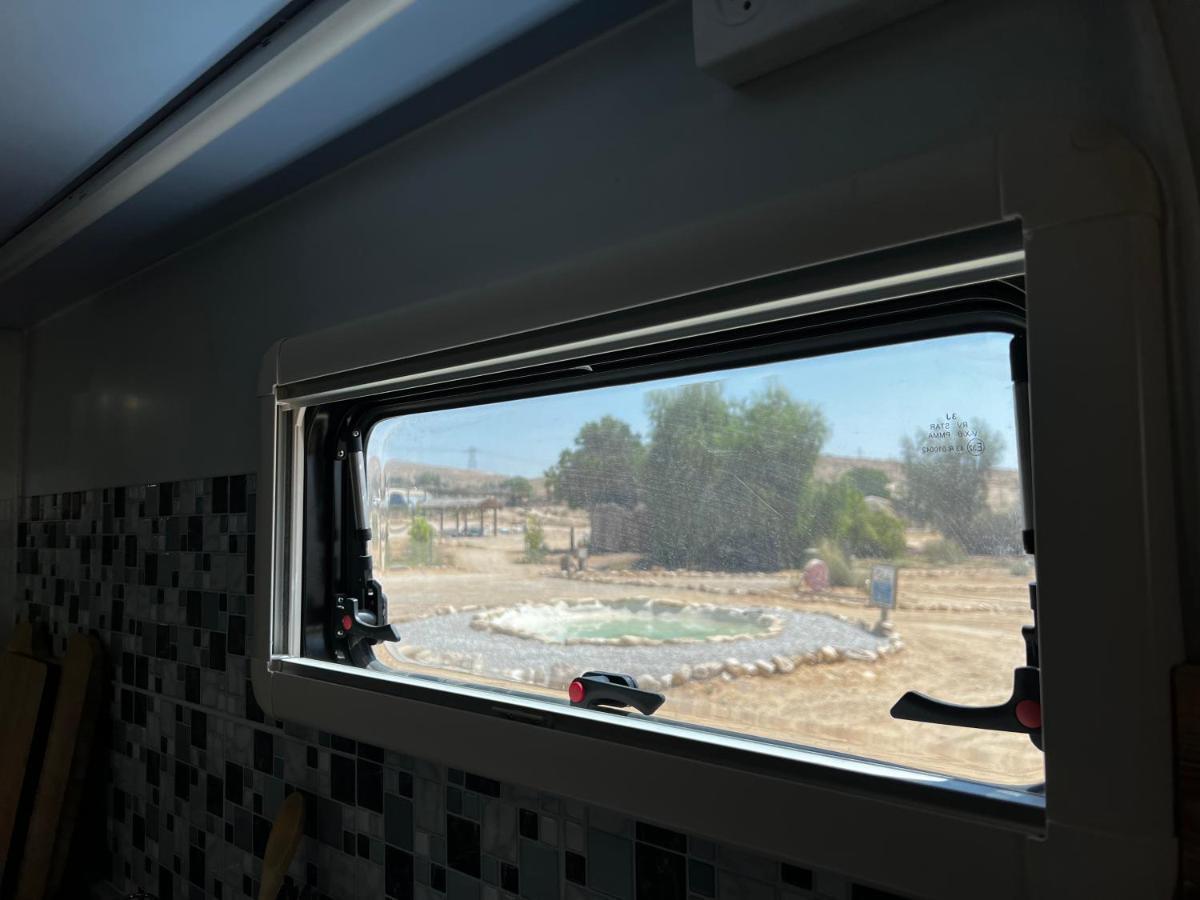 צימראוון בחוות זית המדבר Sede Boqer Luaran gambar
